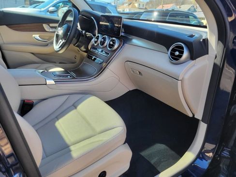 Certified 2022 Mercedes-Benz GLC 300 4MATIC image 11
