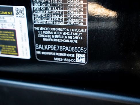 Used 2023 Land Rover Range Rover SE AWD/4WD image 44