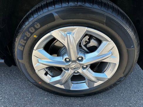 Used 2024 Honda HR-V LX image 10