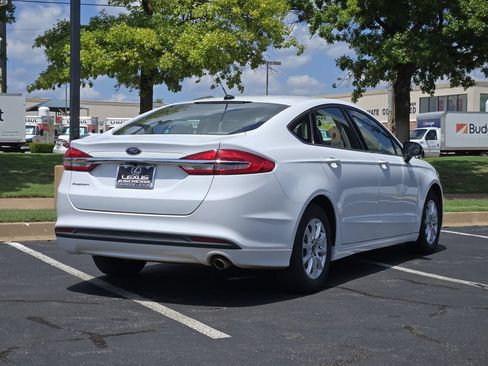 Used 2017 Ford Fusion S FWD image 7