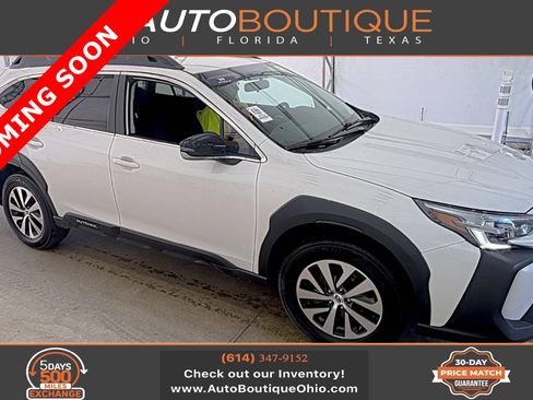 Used 2025 Subaru Outback Premium AWD/4WD image 1
