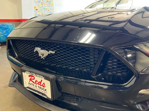 Used 2020 Ford Mustang GT Premium image 27