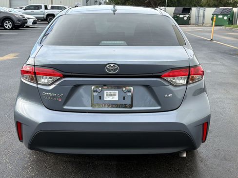 Used 2025 Toyota Corolla LE FWD image 10