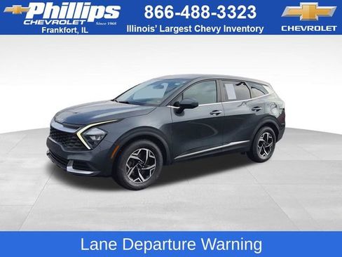 Used 2023 Kia Sportage LX image 4