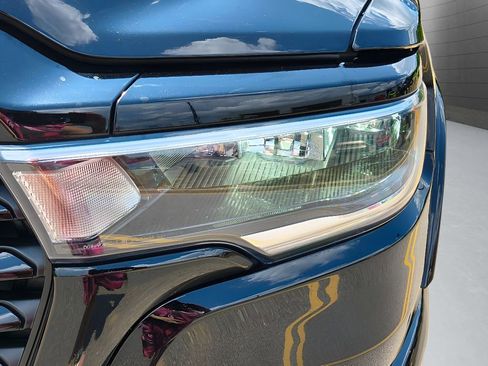 Used 2025 RAM 1500 Laramie w/ Sport Appearance Package image 30