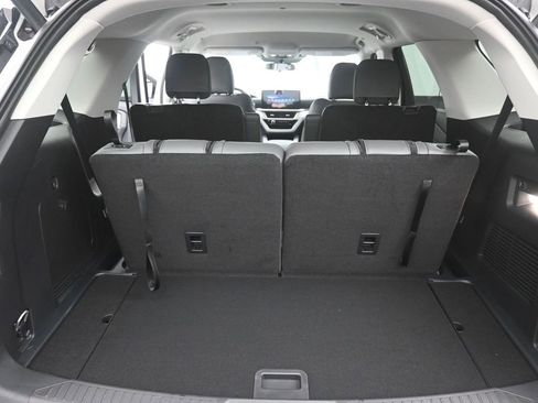 New 2025 Ford Explorer Active w/ Active Comfort Package image 23