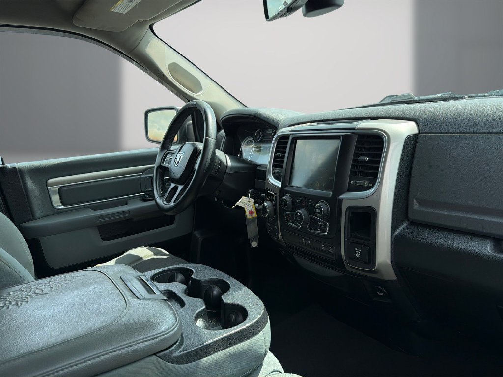 Used 2017 RAM 1500 Big Horn AWD/4WD image 12