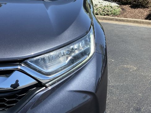 Used 2019 Honda CR-V Touring image 5