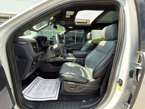 Used 2024 Ford F150 Lightning Lariat AWD/4WD image 28