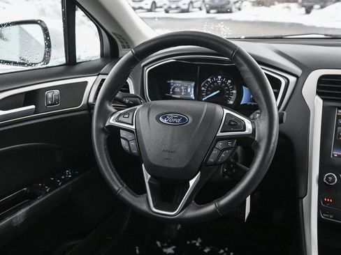 Used 2014 Ford Fusion Energi SE w/ Driver Assist Package image 30