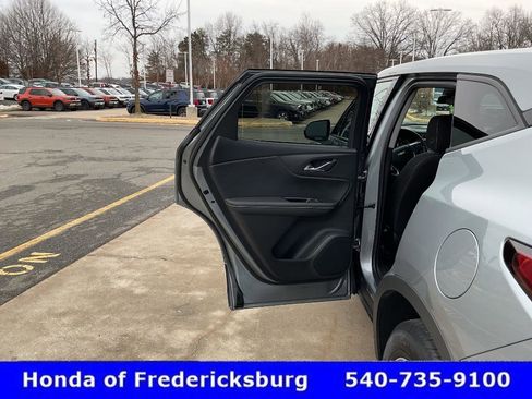 Used 2025 Chevrolet Blazer LT image 17