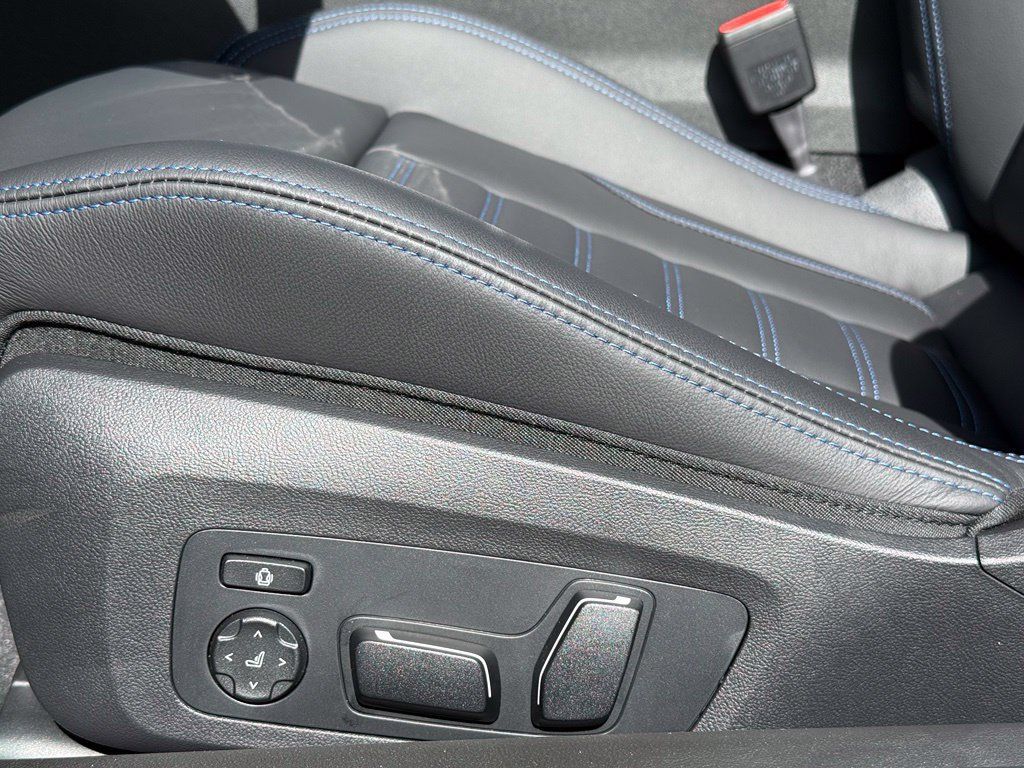 New 2026 BMW M2 w/ Lighting Package RWD image 13