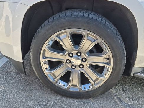 Used 2016 GMC Yukon Denali w/ Open Road Package AWD/4WD image 7