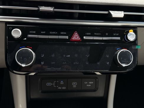 New 2026 Hyundai Tucson Limited FWD image 21