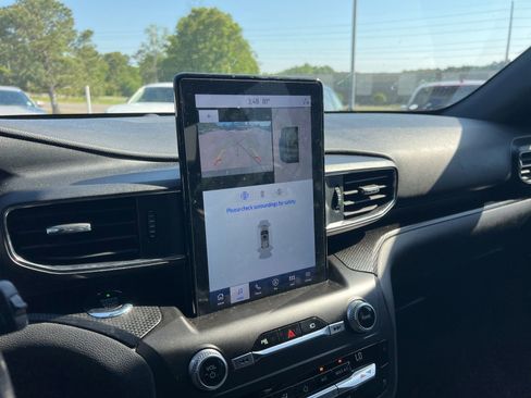 Used 2020 Ford Explorer ST w/ Premium Technology Package image 6