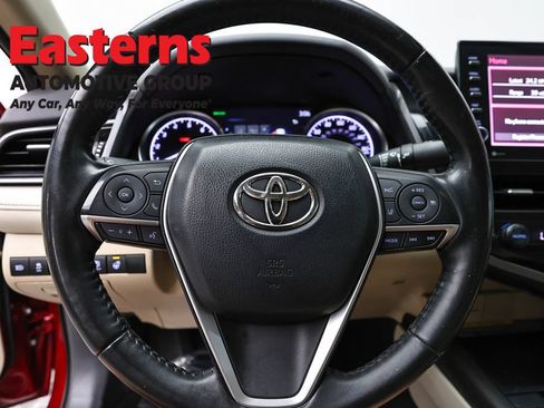 Used 2021 Toyota Camry XLE AWD/4WD image 10