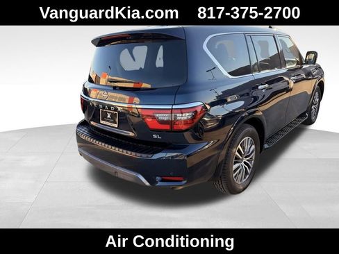 Used 2023 Nissan Armada SL w/ Captain's Chairs Package image 4