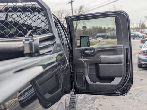 Used 2022 GMC Sierra 2500 AT4 w/ Snow Plow Prep/Camper Package image 43