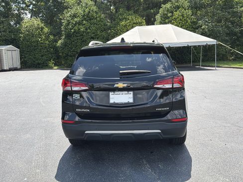 Used 2022 Chevrolet Equinox Premier FWD image 6
