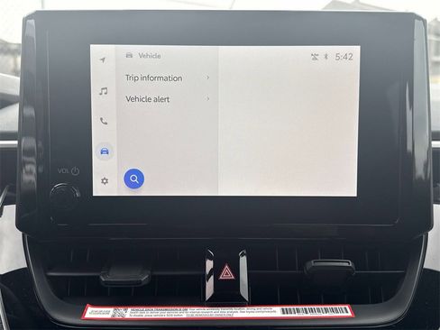 Used 2025 Toyota Corolla SE image 19