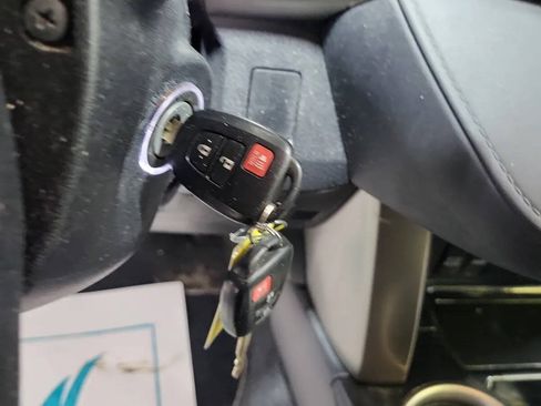 Used 2015 Toyota RAV4 LE AWD/4WD image 13