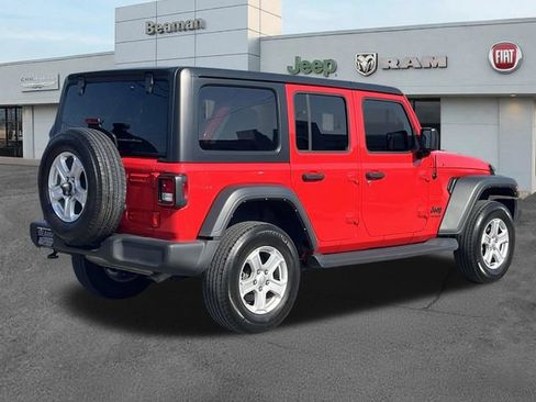 Used 2022 Jeep Wrangler Unlimited Sport AWD/4WD image 7