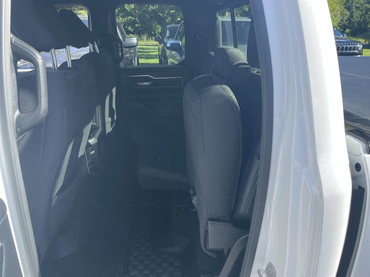 Used 2021 RAM 1500 Big Horn AWD/4WD image 37