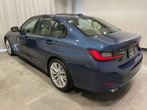 Certified 2023 BMW 330i xDrive Sedan w/ Driving Assistance Package image 4