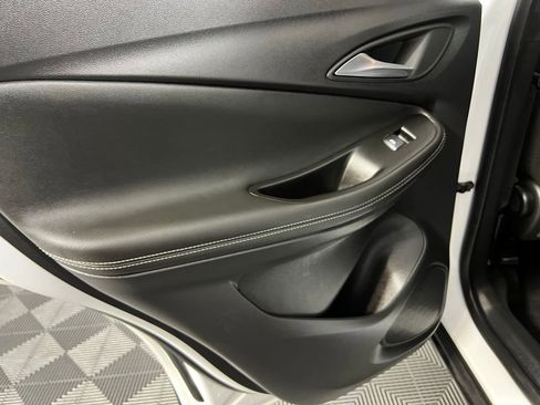 Used 2025 Buick Encore GX Preferred image 25