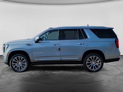 New 2026 GMC Yukon Denali w/ Denali Reserve Package AWD/4WD image 5