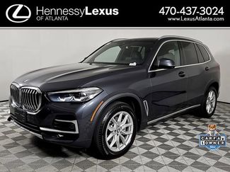 Used 2022 BMW X5 xDrive40i w/ Premium Package AWD/4WD video 1