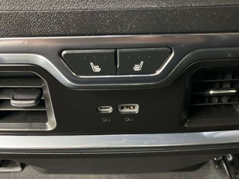 Certified 2024 GMC Sierra 1500 Denali Ultimate AWD/4WD image 14