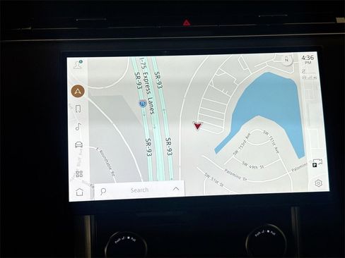 Certified 2023 Land Rover Range Rover SE image 13