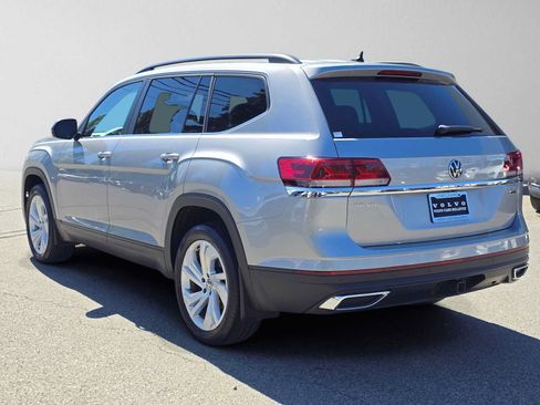 Used 2021 Volkswagen Atlas SE w/ Panoramic Sunroof Package AWD/4WD image 5