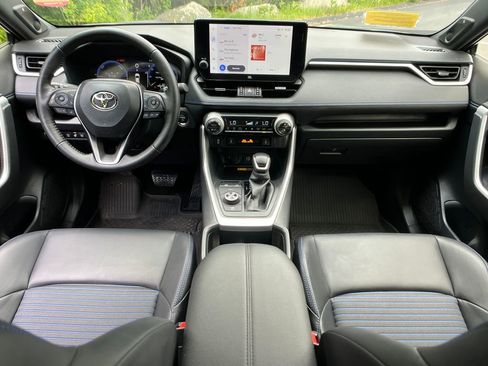 Certified 2025 Toyota RAV4 XSE w/ Advanced Technology Package AWD/4WD image 14