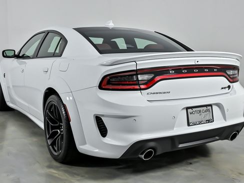 Used 2023 Dodge Charger SRT Hellcat w/ Harman/Kardon Audio Group RWD image 7