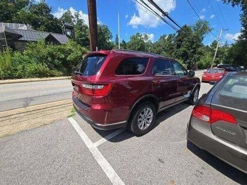 Used 2020 Dodge Durango SXT AWD/4WD image 3