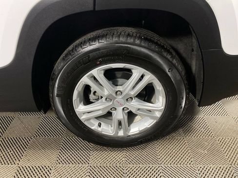 Certified 2023 GMC Terrain SLE w/ Driver Convenience Package FWD image 10