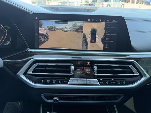 Used 2020 BMW X5 xDrive40i w/ M Sport Package AWD/4WD image 12