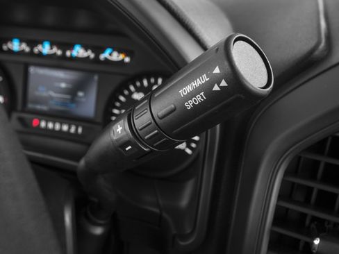 Used 2017 Ford F150 XL w/ Equipment Group 101A Mid AWD/4WD image 11