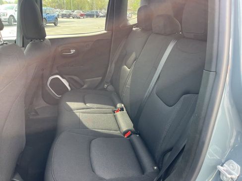 Used 2018 Jeep Renegade Sport w/ Power & Air Group AWD/4WD image 13