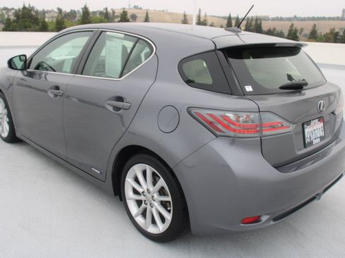 Used 2012 Lexus CT 200h Premium FWD image 5