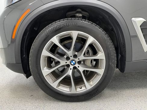 Used 2026 BMW X5 xDrive40i AWD/4WD image 4