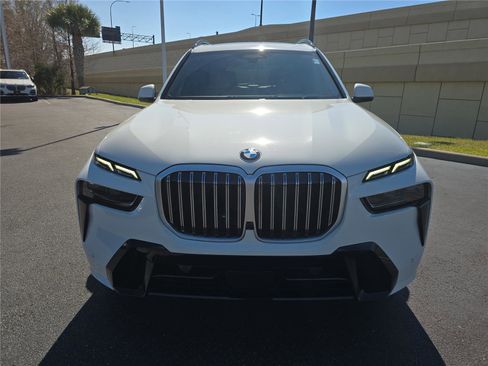 Certified 2023 BMW X7 xDrive40i w/ Executive Package image 2