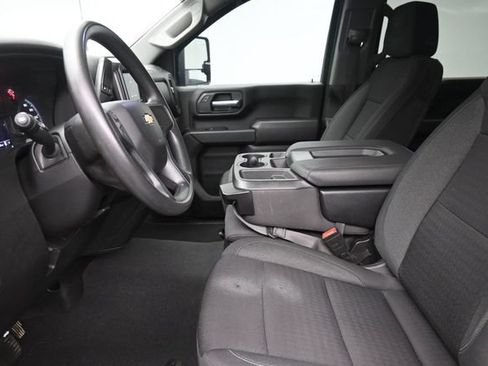 Used 2024 Chevrolet Silverado 2500 Custom w/ Custom Value Package AWD/4WD image 16