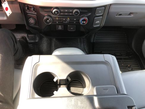 Used 2024 Ford F350 XL RWD image 12