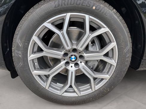 New 2027 BMW X7 xDrive40i w/ Premium Package AWD/4WD image 14