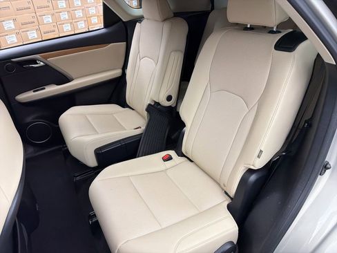 Used 2021 Lexus RX 350L Premium image 23