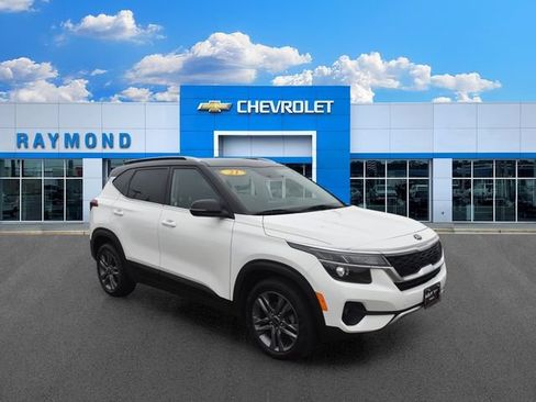 Certified 2021 Kia Seltos S FWD image 10