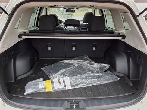 Used 2022 Subaru Forester Premium image 74